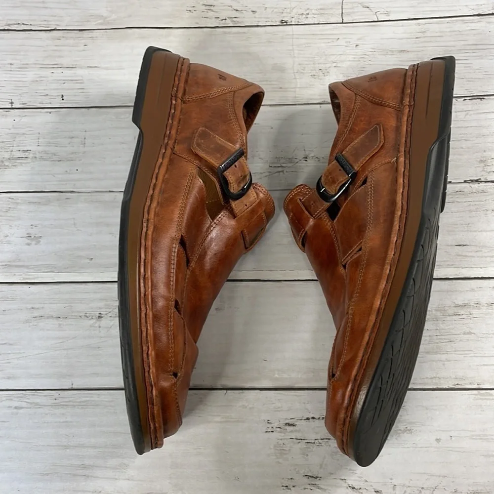 Josef Seibel Whiskey Brown Fisherman Sandals Max 74 | Men main image 4